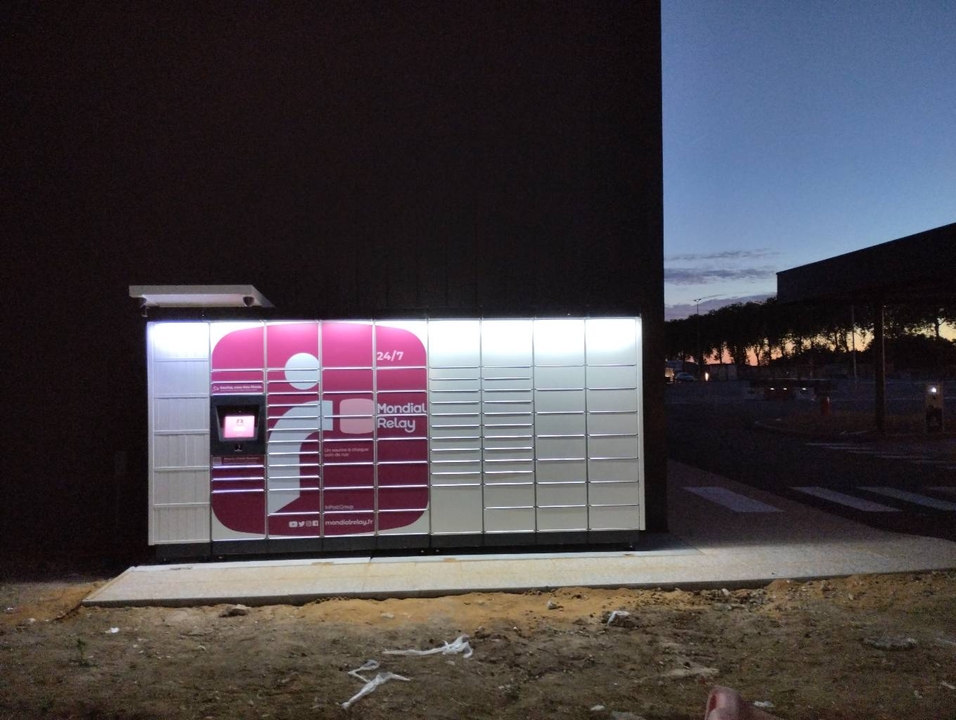 Locker 24/7 Super U 41500 Mer, Rue nationale, 41500 Mer