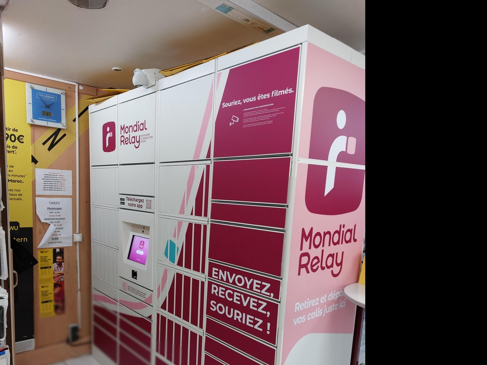 Locker Nkm Phone Pyrenees 75020 Paris, 58 60 Rue des Pyrénées, 75020 Paris