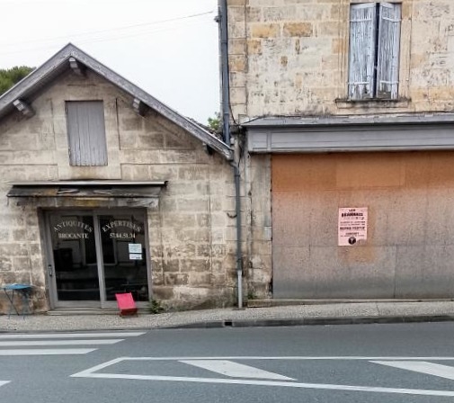 Antiquites Pierre Bonot, 26 Rue Emmanuel Roy, 33420 Branne