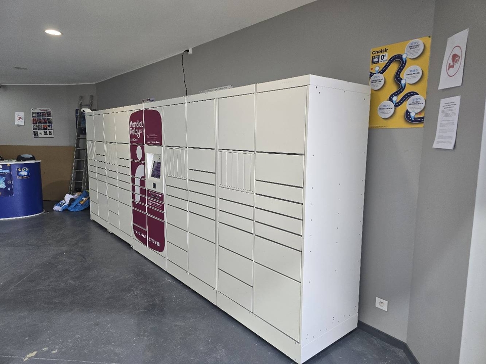 Locker SOS Pare-Brise, 8 8A Rue du Saulcy, 54300 Moncel-lès-Lunéville