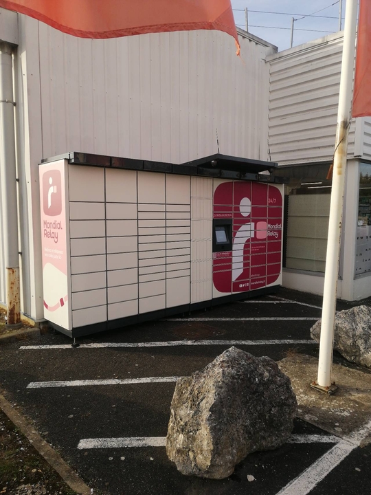 Locker 24/7 Intermarche Contac, Rue de la Croix Brouillard, 77650 Longueville