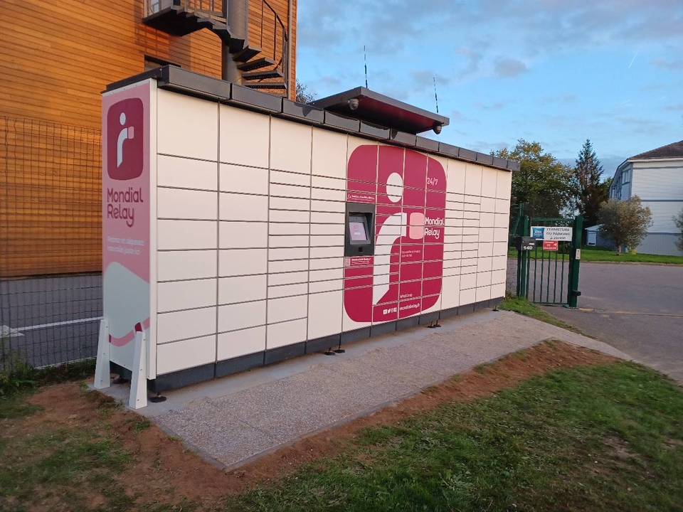 Locker 24/7 Ibis Budget Rouen Nord Isneauville, 140 Allée du Mont Perreux, 76230 Isneauville