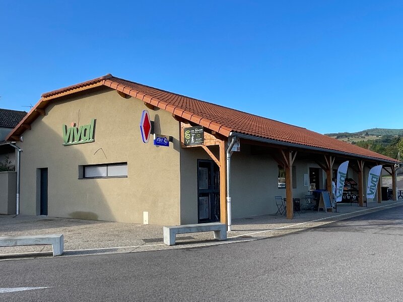 Vival St Andre d'Apchon, 27 Rue Pierre Durantet, 42370 Saint-André-d'Apchon