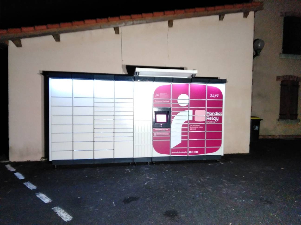 Locker 24/7 Mairie 63290 Limons, 1 1 Place Paul Liobat, 63290 Limons