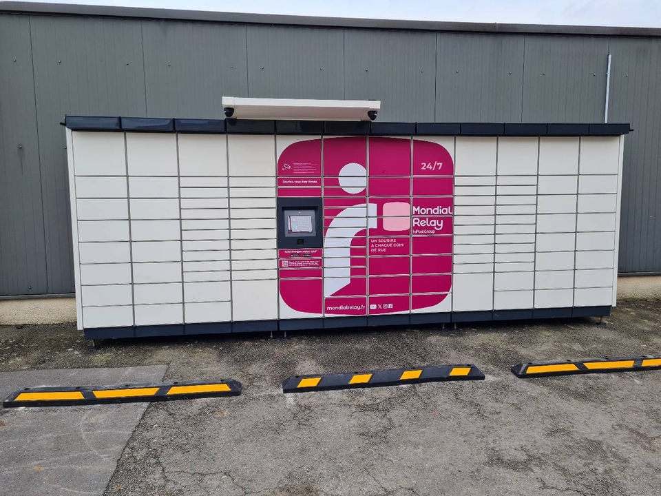 Locker 24/7 Carrefour Contact 62770 Auchy-lès-Hesdin, 1 1 Rue Wattinne Bossut, 62770 Auchy-lès-Hesdin