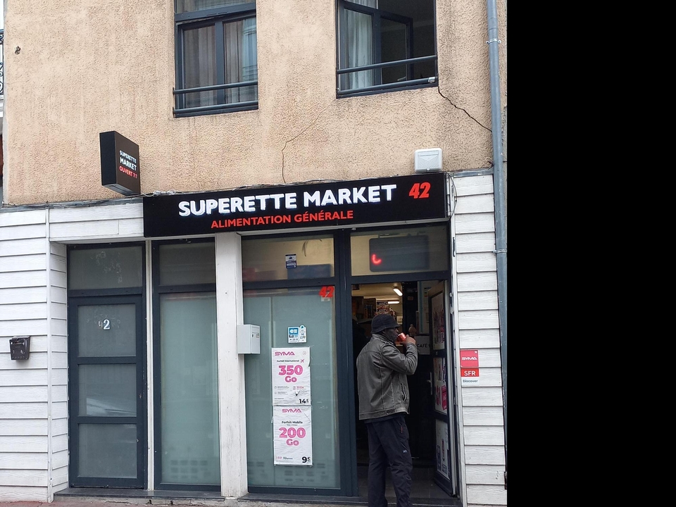 Superette de Tourcoing, 42 Rue de Lille, 59200 Tourcoing