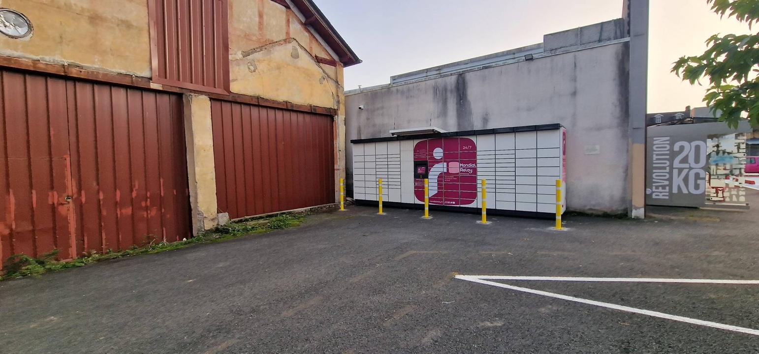 Locker 24/7 Carrefour Market Mauleon Licharrel, 36 38B Boulevard des Pyrénées, 64130 Mauléon-Licharre
