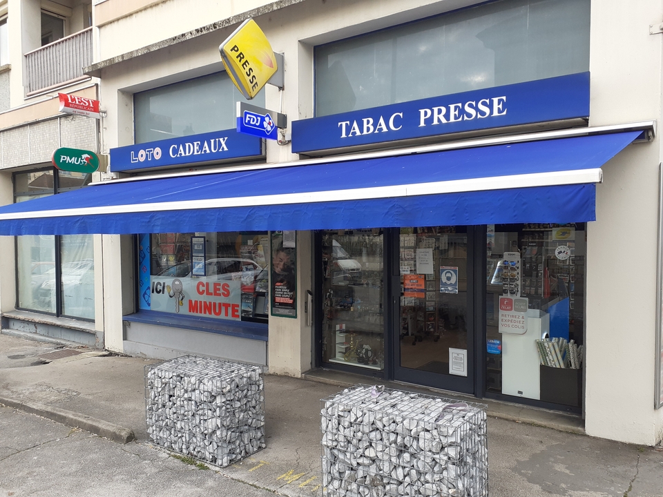 Tabac Presse, 125 Rue de Belfort, 25000 Besancon