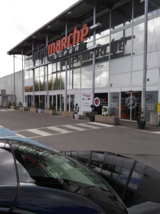 Intermarche, Rue Julien David, 86320 Lussac les Chateaux