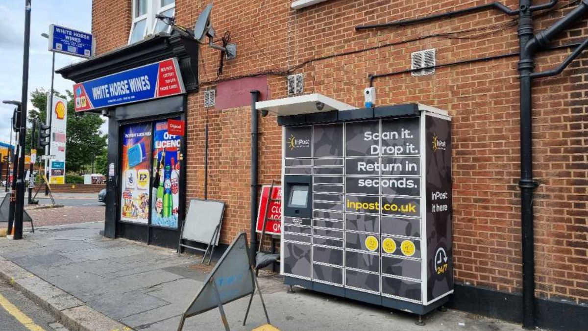 InPost's photo of the locker: InPost UK00017796