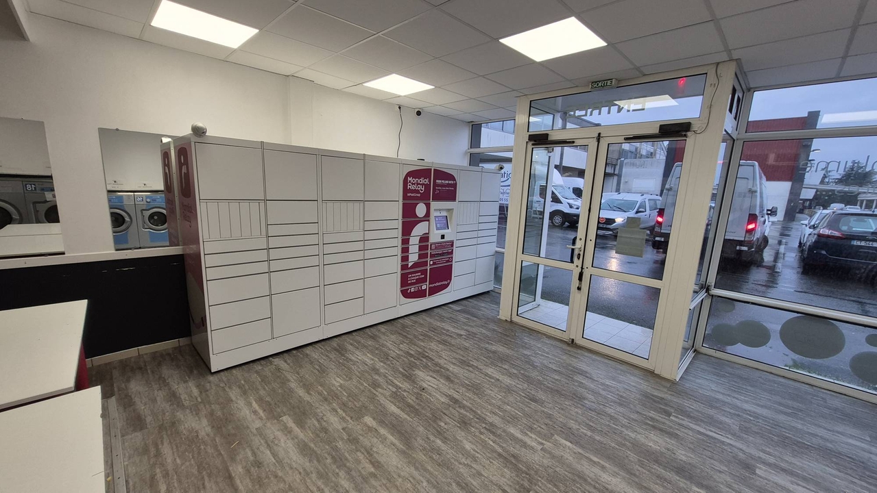 Locker Laverie Washin Town, 1 1 Avenue François Mitterrand, 79200 Parthenay