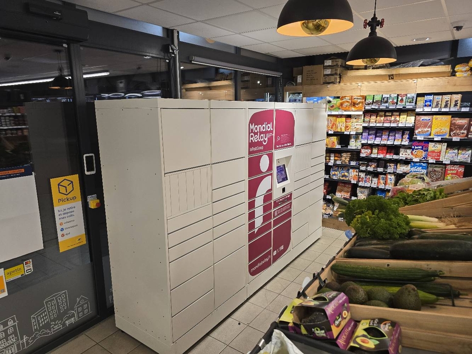 Locker Coccimarket, 1 1 Rue du Centre, 53810 Changé