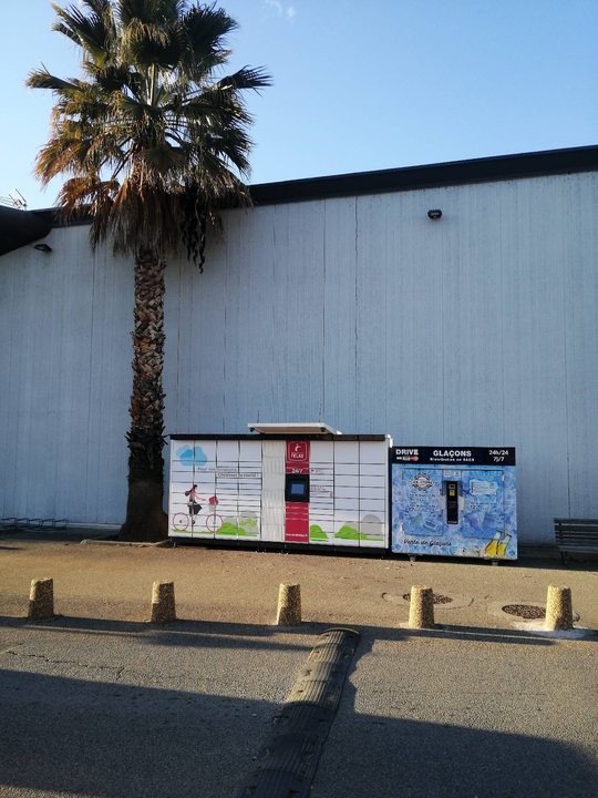 Locker 24/7 Hyper U Pertuis, CC Espace Luberon 1172 Boulevard Jean Guigues, 84120 Pertuis