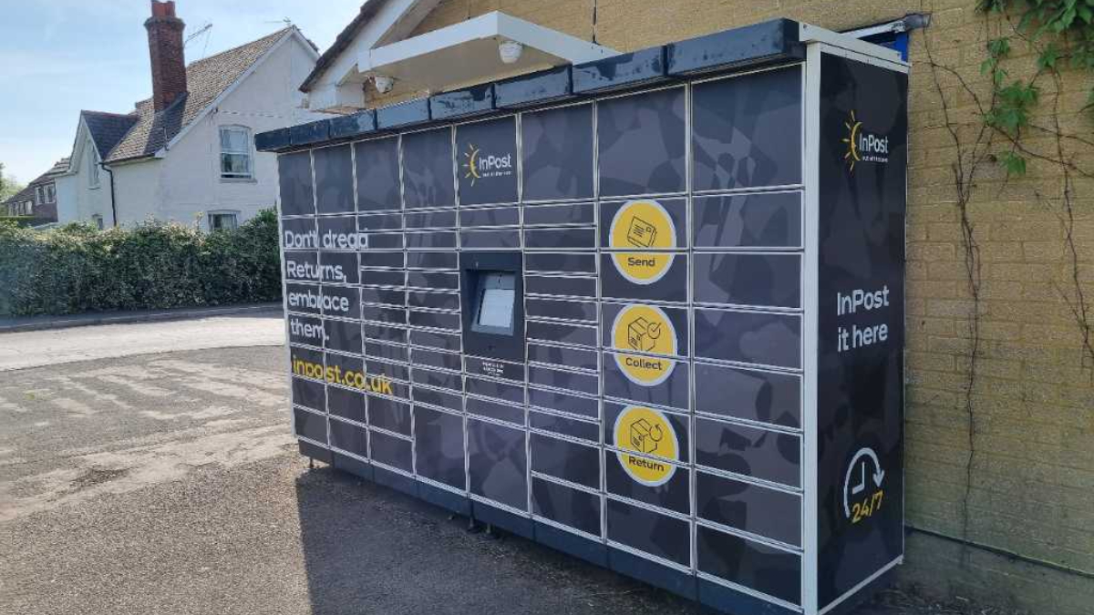 InPost's photo of the locker: InPost UKLON00217