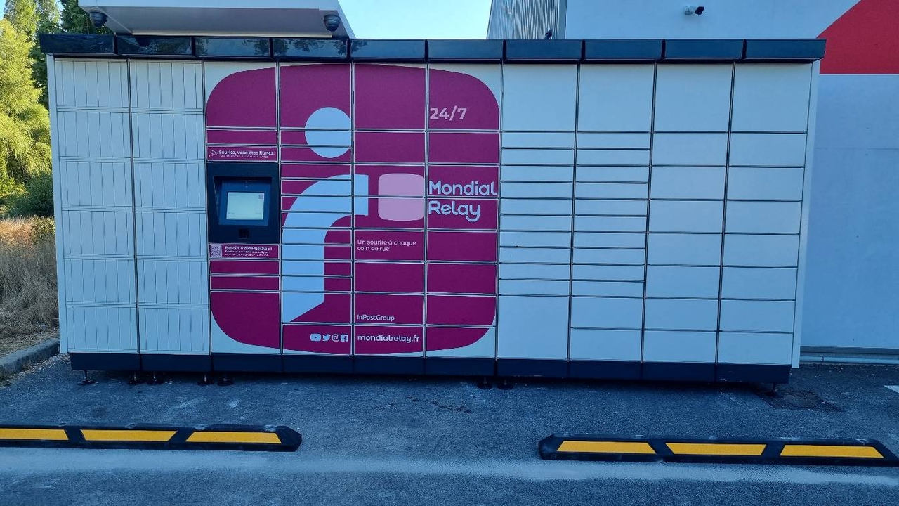 Locker 24/7 Intermarche Marcha, Rue de la Grappe, 25640 Marchaux-Chaudefontaine