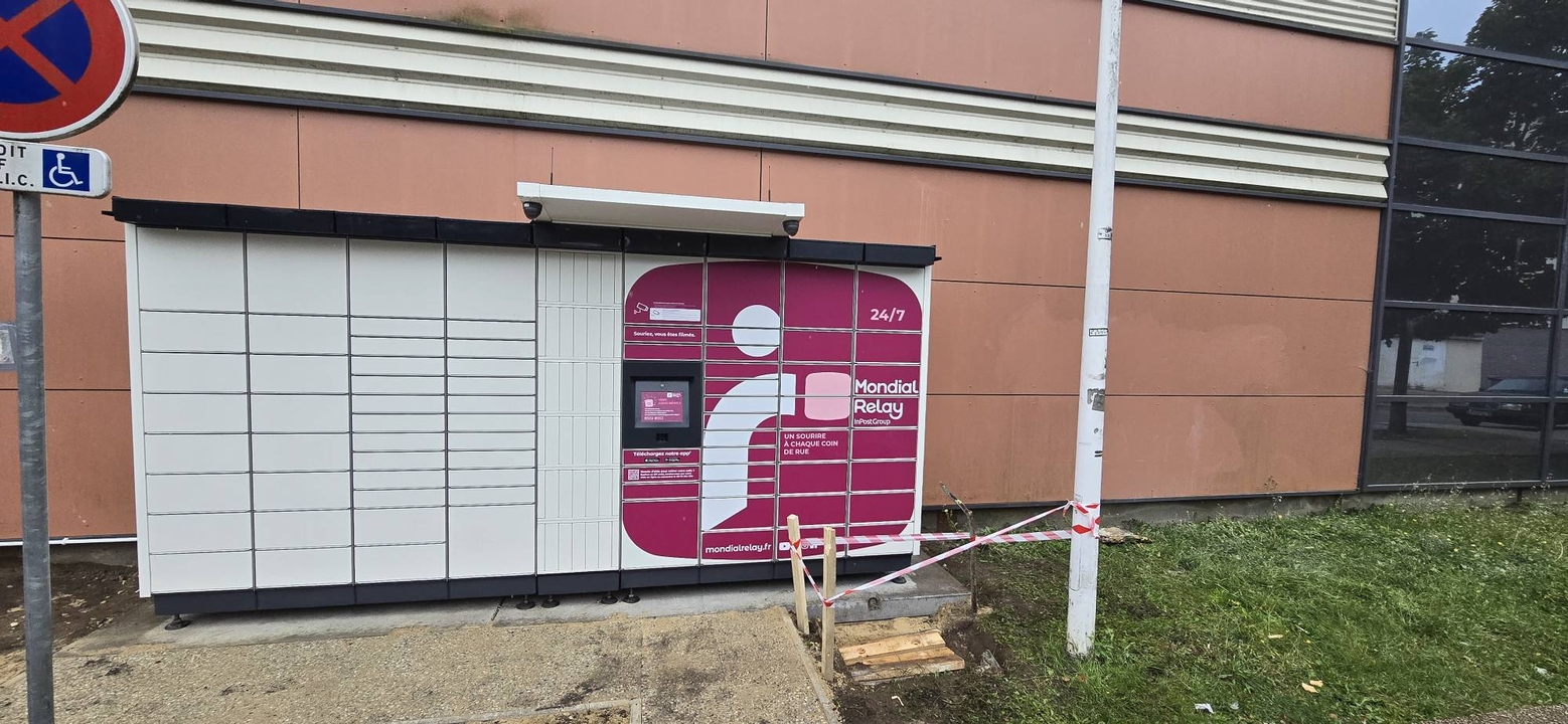 Locker 24/7 Intermarché 78320 La Verrière, 21 21 Avenue de Montfort, 78320 La Verrière