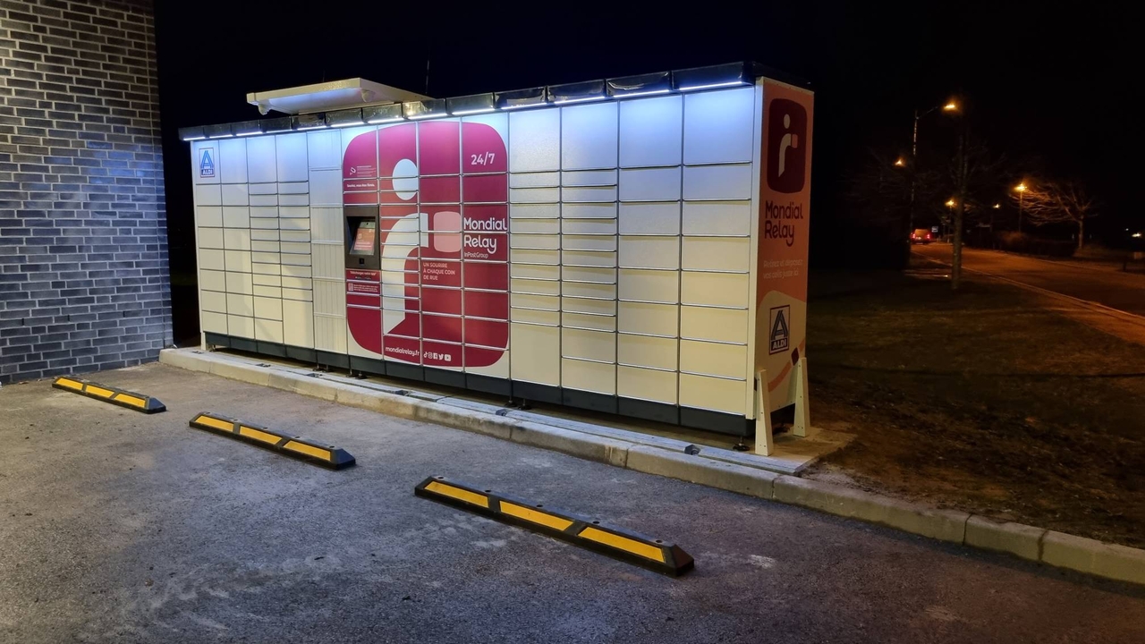 Locker 24/7 Aldi Moyenmoutier, 160 160 Avenue de la 100 É Division Us, 88420 Moyenmoutier