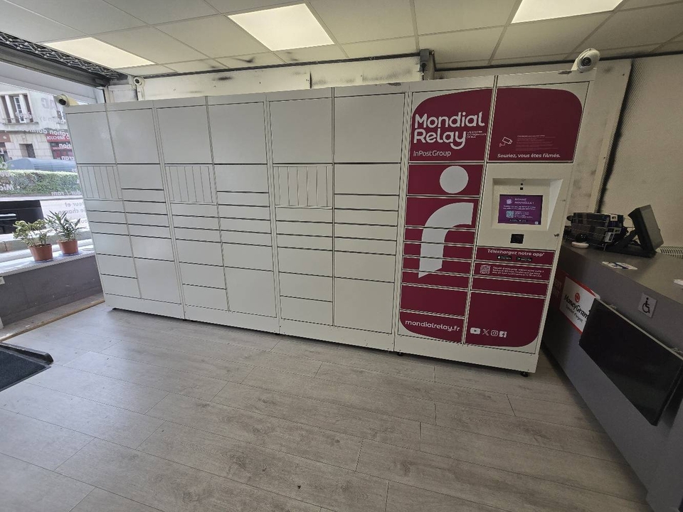 Locker High Tech Clinic 89000 Auxerre, 105 105 rue du Pont, 89000 Auxerre