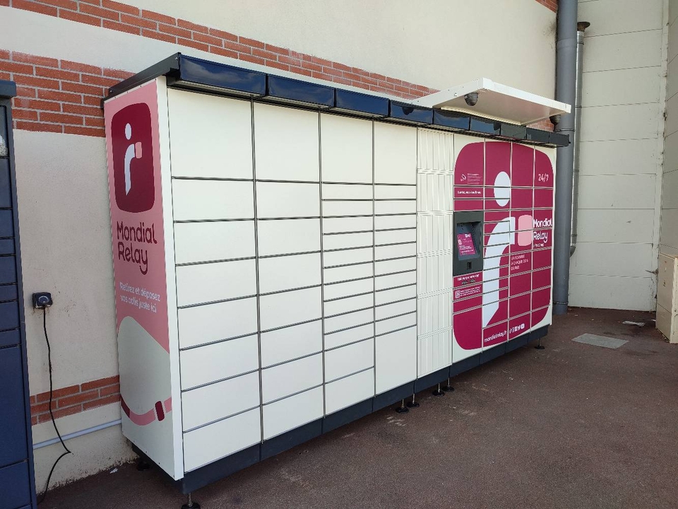 Locker 24/7 Intermarche Super 09700 Saverdun, Parc commercial St Martin, 09700 Saverdun