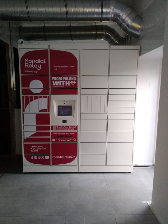 Locker Laverie, 5 5 Rue de Domrémy, 75013 Paris
