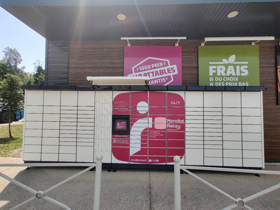 Locker 24/7 Netto Villefontaine, 48 48 Rue Emile Romanet, 38090 Villefontaine