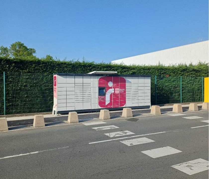 Locker 24/7 Super U, Route d'Angers, 49150 Baugé en Anjou