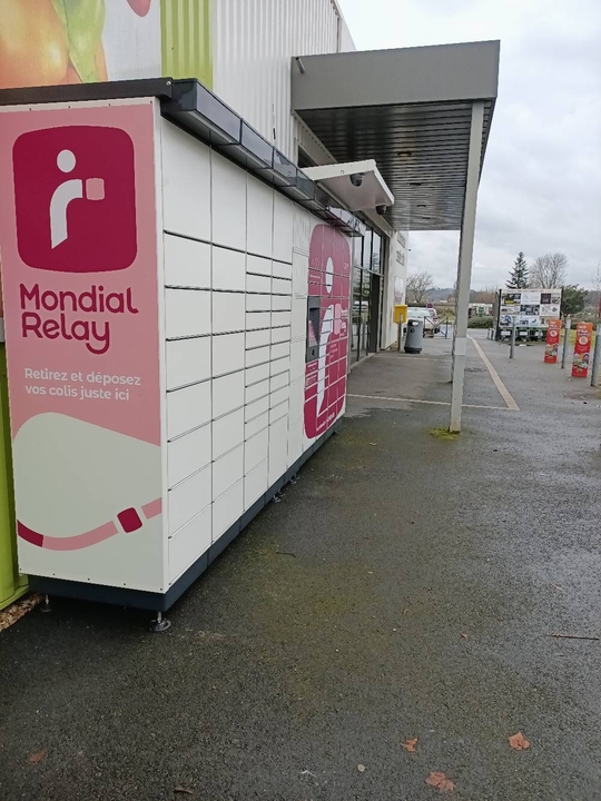 Locker 24/7 Carrefour Velines, 26 26 Avenue du Périgord, 24230 Vélines