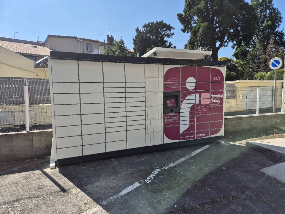 Locker 24/7 E.Leclerc Express 81200 Mazamet, 14 14 Place Gambetta, 81200 Mazamet