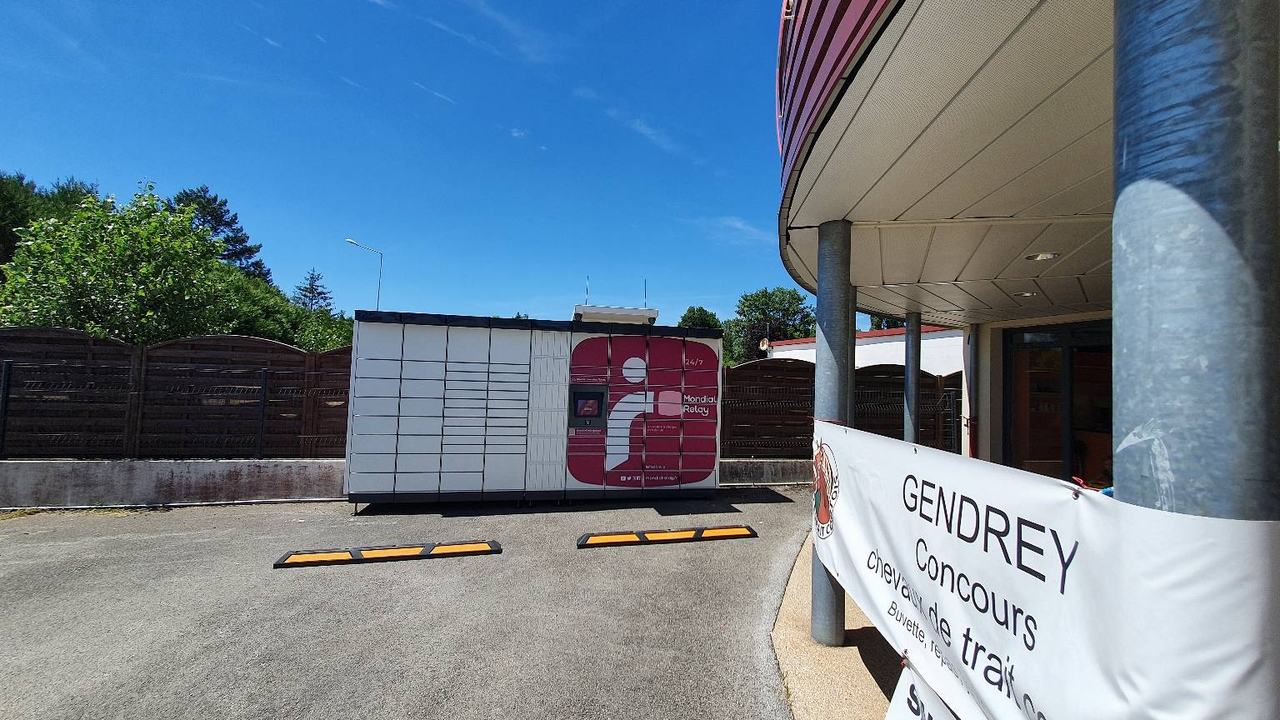Locker 24/7 la Boulange du Per, Route Nationale 73, 39700 Ranchot