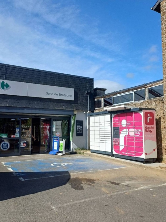 Locker 24/7 Carrefour Express, 20 20 Avenue Philippe de Volvire, 35490 Sens-de-Bretagne