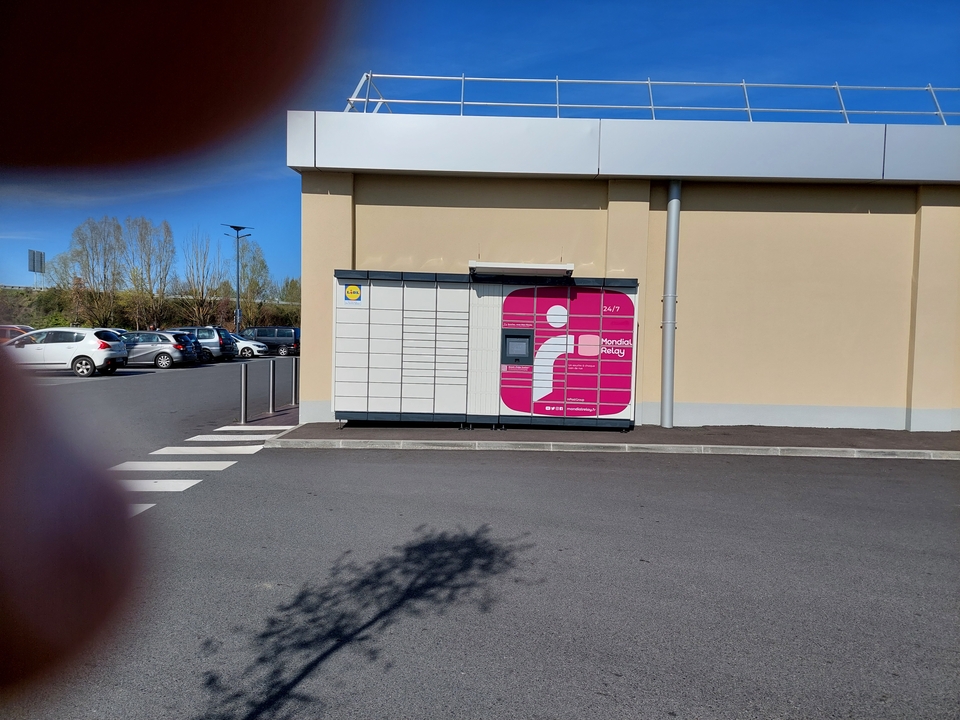 Locker 24/7 Lidl D10 31410 Cap, D10, 31410 Capens