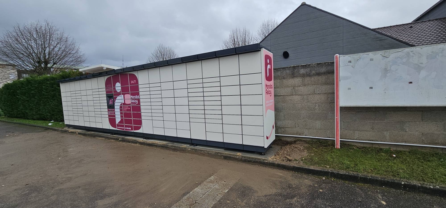 Locker 24/7 Intermarché 78200 Mantes-La-Jolie, 18 16 Rue Jean Hoët, 78200 Mantes-la-Jolie