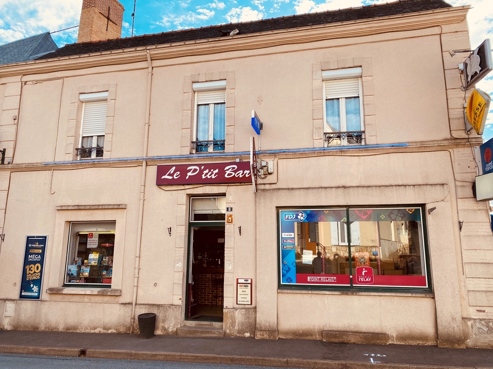 Bar Tabac le P'Tit Bar, 8 Grande Rue, 49500 Nyoiseau