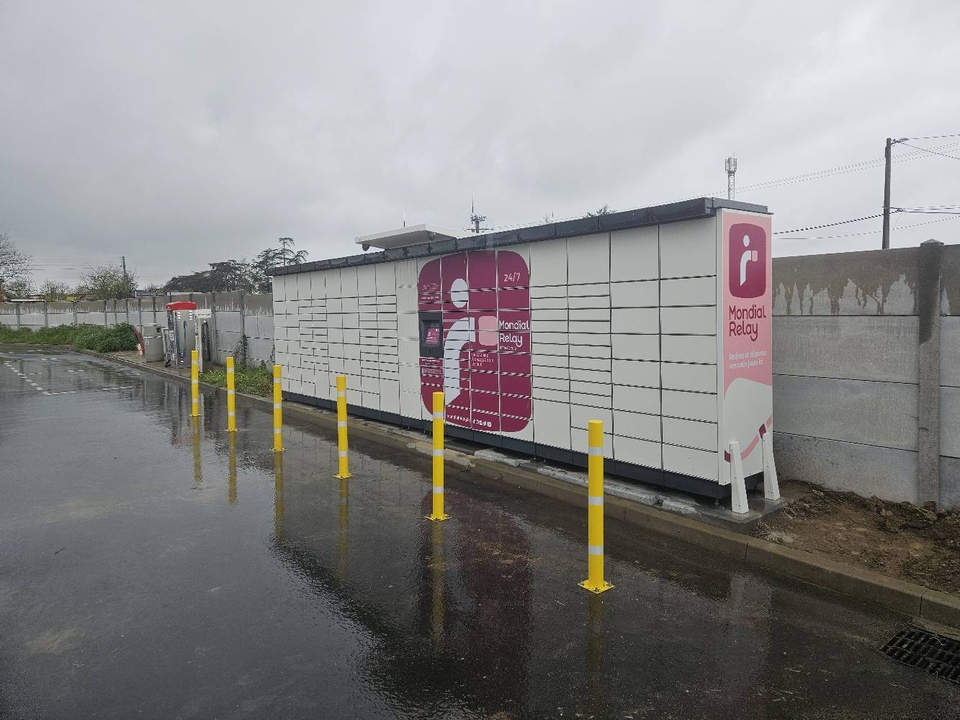 Locker 24/7 Station Service Intermarche, 13 13 La Riottière (Restaurant Chez Mat), 49123 Ingrandes-le-Fresne-sur-Loire