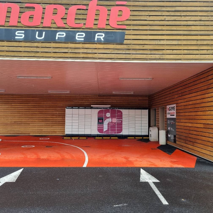 Locker 24/7 Intermarché 15300 Murat, 28 Rue du Stade, 15300 Murat