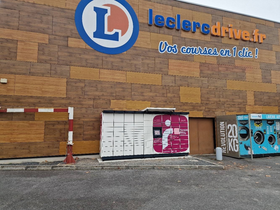 Locker 24/7 E.Leclerc Drive 51000 Châlons-en-Champagne, 13 13.15 Avenue Winston Churchill, 51000 Châlons-en-Champagne