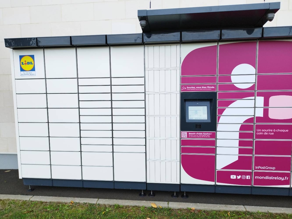 Locker 24/7 Lidl St Cyr/loire, 268 268 Boulevard Charles de Gaulle, 37540 Saint-Cyr-sur-Loire