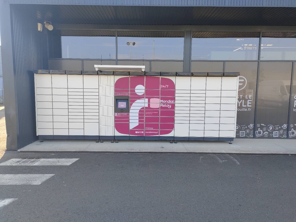 Locker 24/7 Foir Fouille Montauban, 200 200 Route du Nord, 82000 Montauban