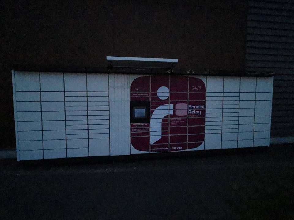 Locker 24/7 E.Leclerc 80580 Pont-Remy, 9 29 Rue Jean Moulin, 80580 Pont-Remy