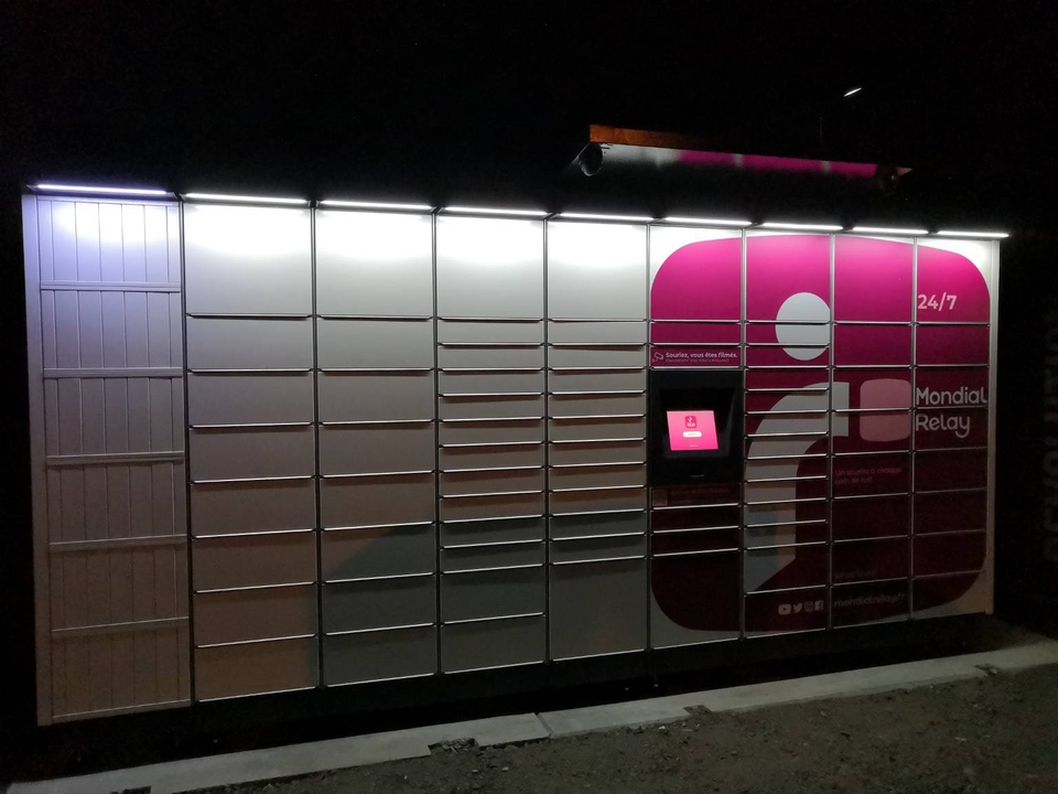 Locker 24/7 Carrefour Express Ombree d'Anjou, 2 2 Rue de Bretagne, 49520 Ombrée d'Anjou