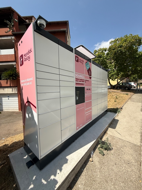 Locker 24/7 2 BIS Avenue Bernard Cabanes, 2 2 Avenue Bernard Cabanes, 34800 Clermont-l'Hérault