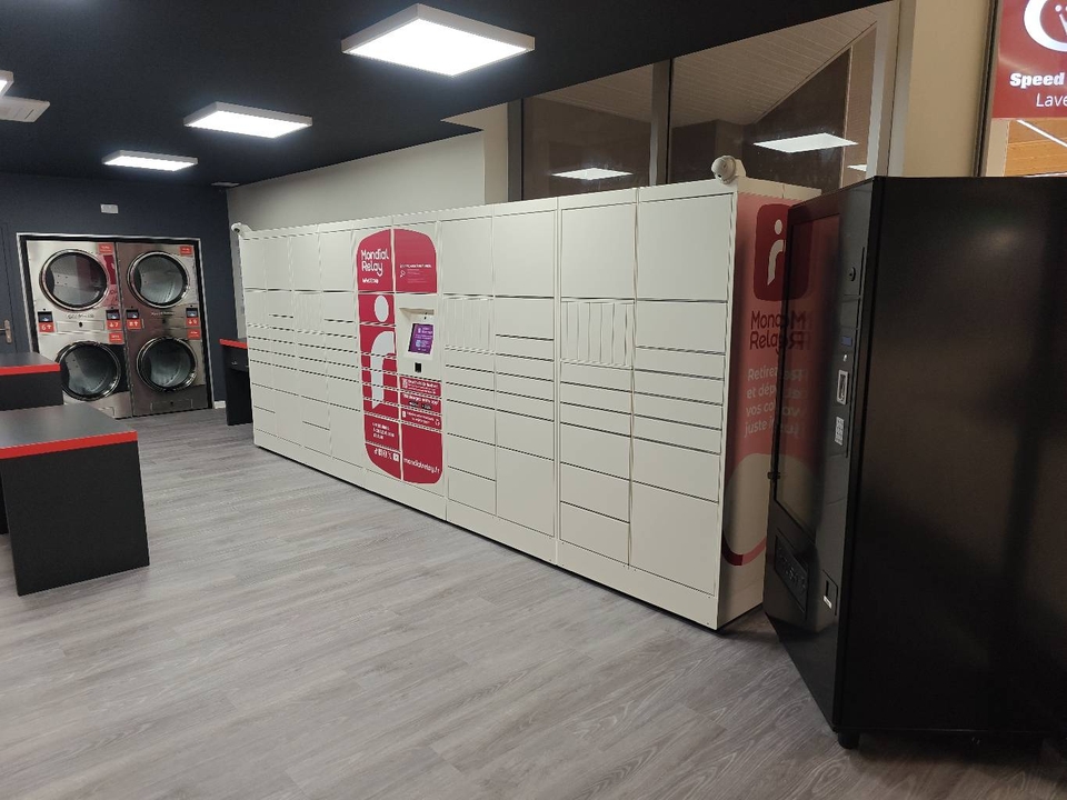Locker Speed Queen, 81 81-77 Avenue du Dauphiné, 26270 Saulce-sur-Rhône