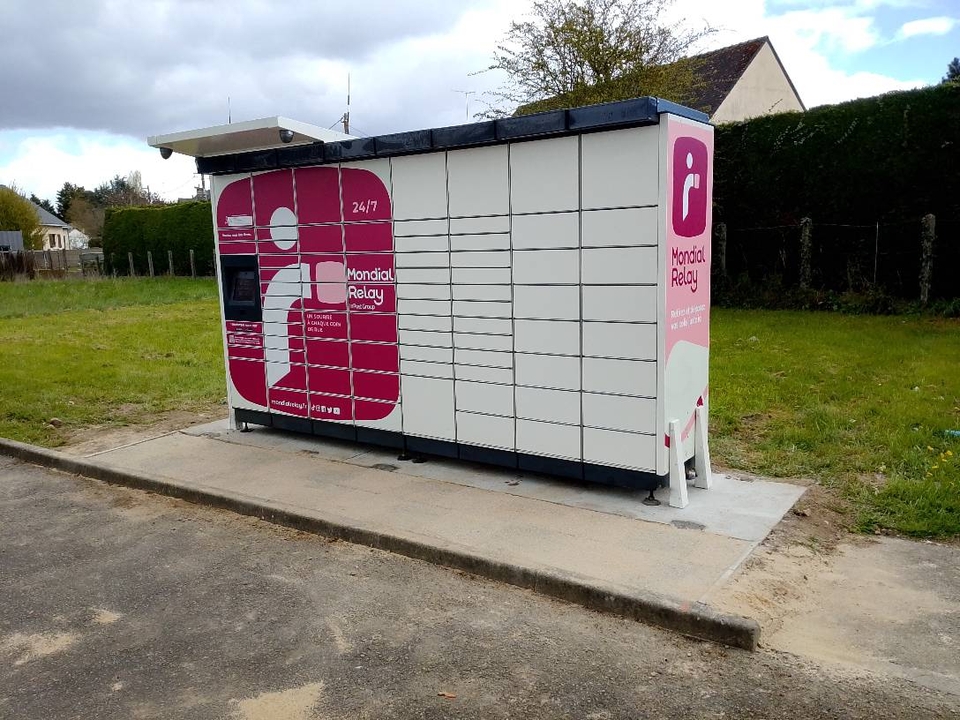 Locker 24/7 Lidl, 15 15 Rue des Anciens Combattants, 44110 Châteaubriant