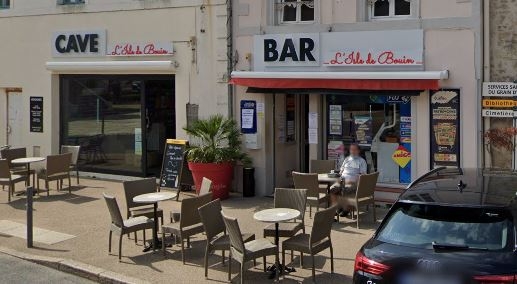 Cafe l'Isle de Bouin, 3 Place de l'Église, 85230 Bouin