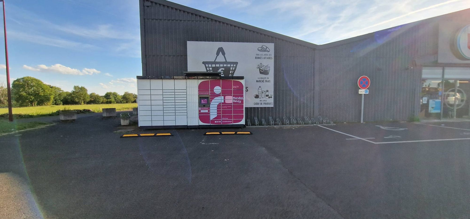 Locker 24/7 U Express Pleaux, 27 6017 Rue d'Empradel, 15700 Pleaux