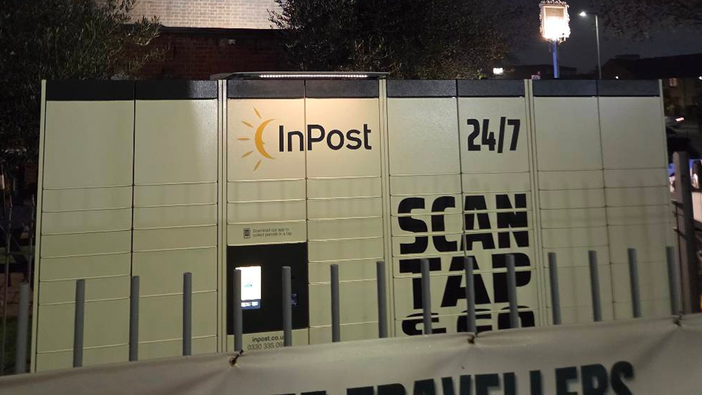 Zdjęcie paczkomatu od InPost: InPost UK00335473