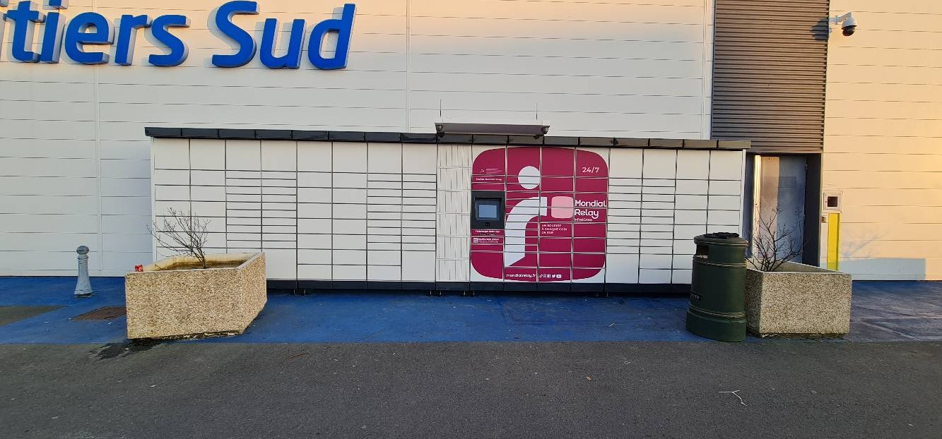 Locker 24/7 Super U Saint-Gerv, 91 91 Avenue du 8 Mai 1945, 86000 Poitiers