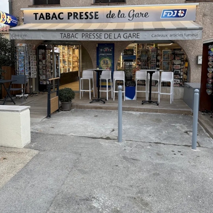 Tabac Presse de la Gare, 85 Boulevard Jean Jaurès, 83270 Saint-Cyr-sur-Mer