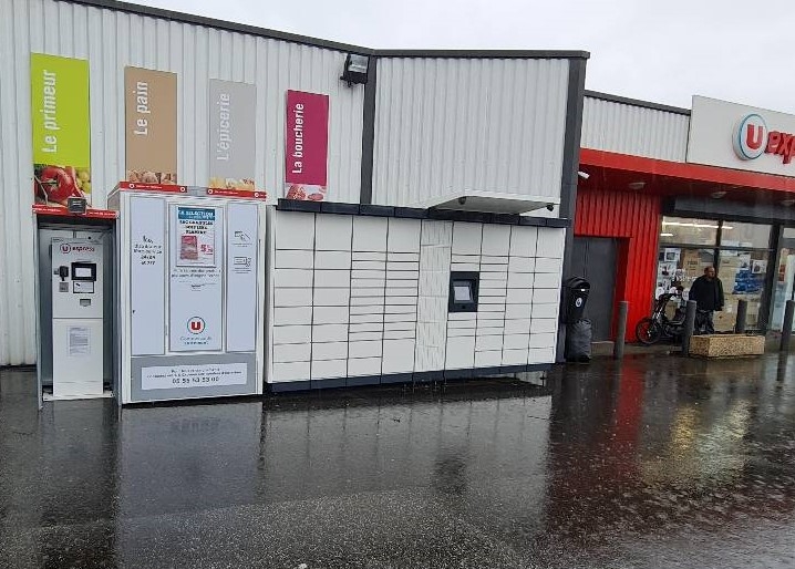 Locker 24/7 U Express Nantiat, 17 17 Rue du Collège, 87140 Nantiat
