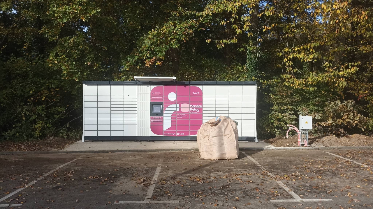 Locker 24/7 Intermarche Aviron 27000 Evreux, 10 Rue d'Aviron, 27000 Évreux